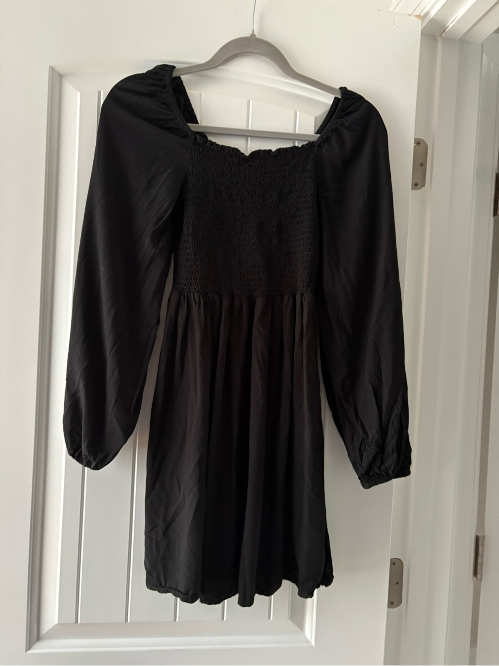 Women's GAP EUC 100% Rayon Black Puff Sleeve Dress Size XS Babydoll Cottagecore